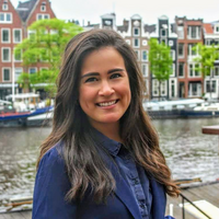Loes de Bruijn Loes de Bruijn